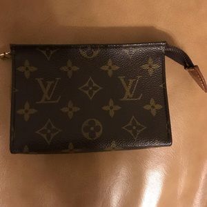 Authentic Louis Vuitton toiletry pouch 15